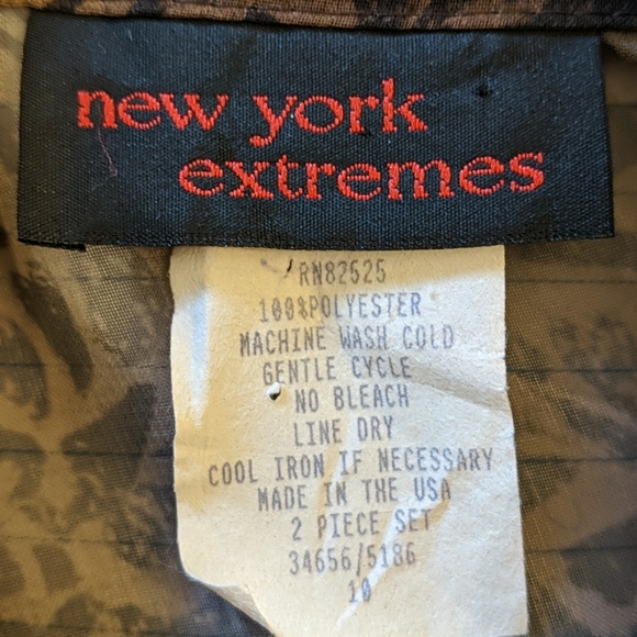 Dress - Picture 4 of 4